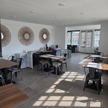 La Pie Qui Têtte-chambre 3 Avec Salle De Repas Commune Vierville-sur-Mer